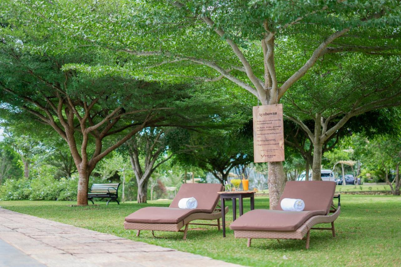 Birds Resort ฮัมบานโตตา ภายนอก รูปภาพ