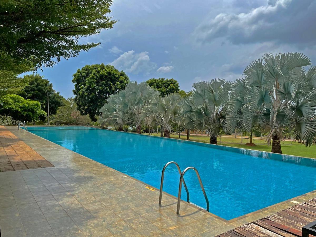 Birds Resort ฮัมบานโตตา ภายนอก รูปภาพ